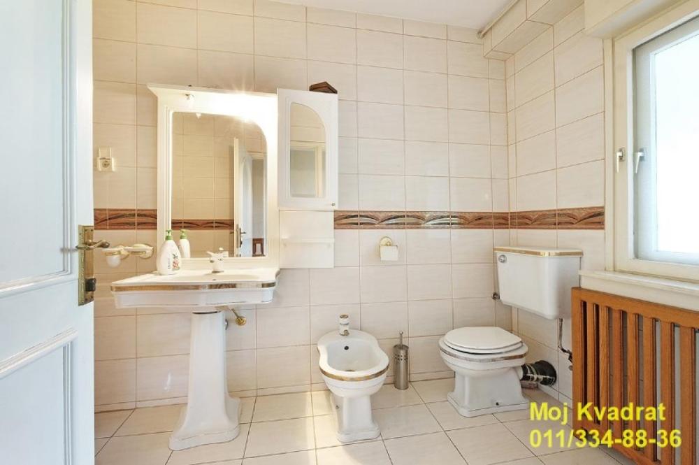 Slika 8 -  Kuća na prodaju, 250m2, 420.000€