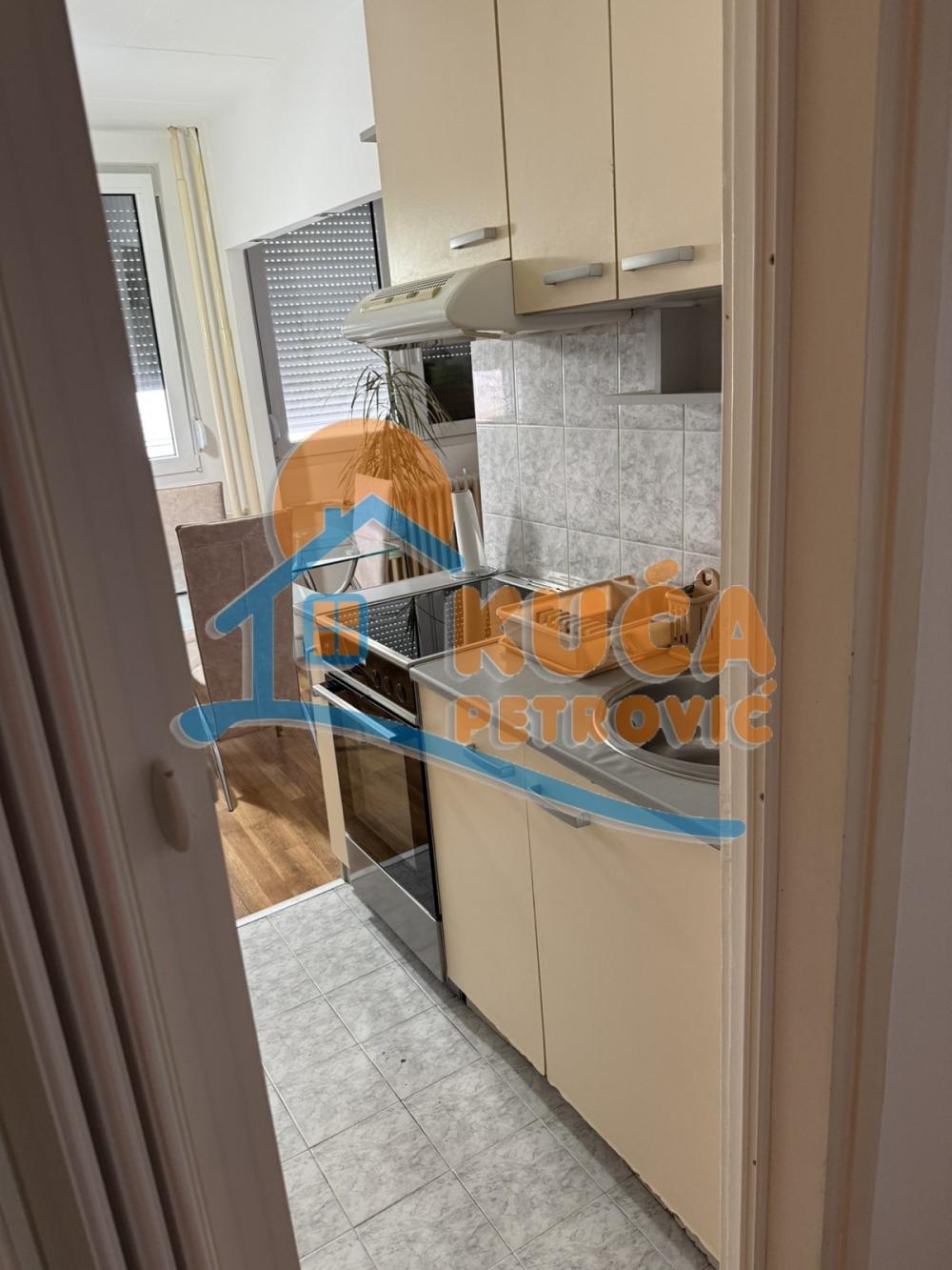 Slika 6 - Bulevar Nemanjića, Jednoiposoban stan za izdavanje, 49m2, 400€