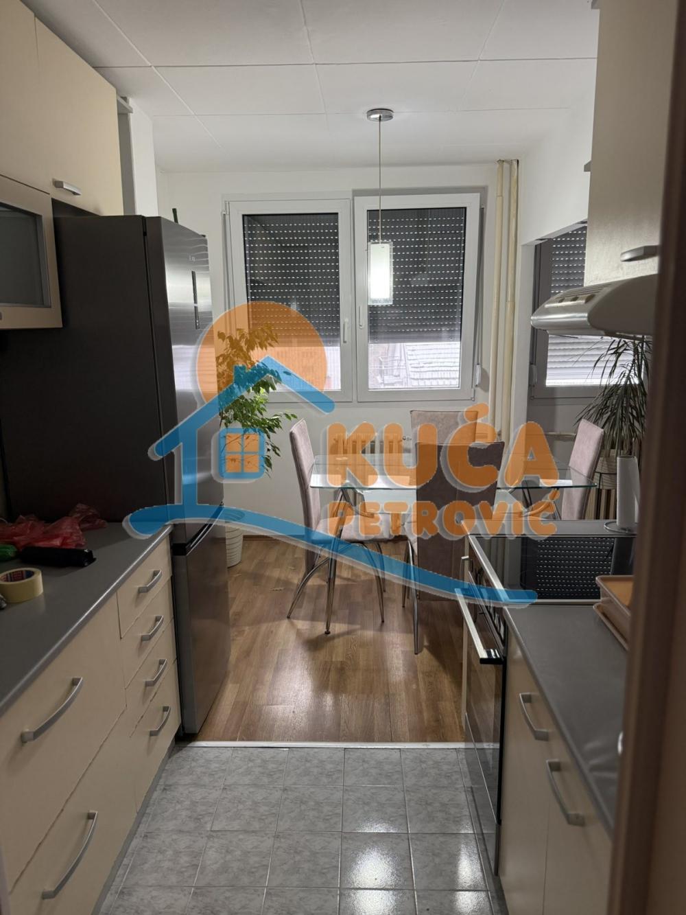 Slika 5 - Bulevar Nemanjića, Jednoiposoban stan za izdavanje, 49m2, 400€