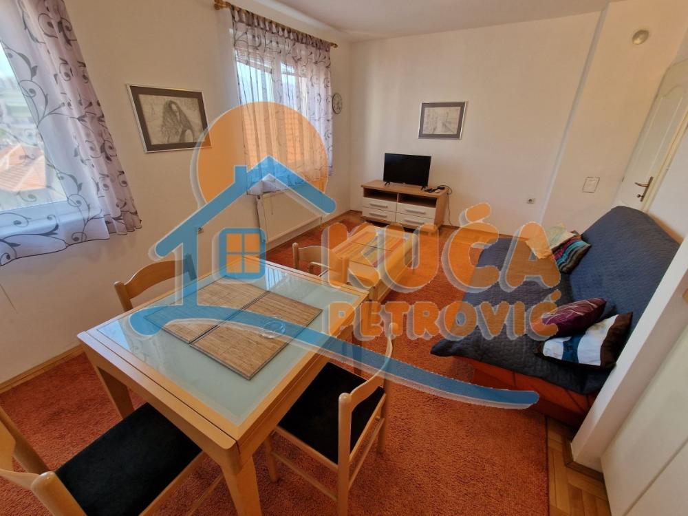 Slika 3 - Zelengorska, Dvosoban stan za izdavanje, 46m2, 400€