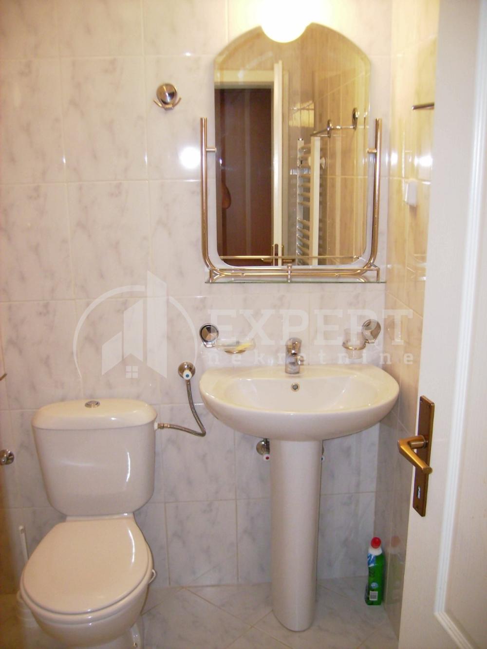 Slika 9 - Zelengorska, Dvosoban stan za izdavanje, 46m2, 400€