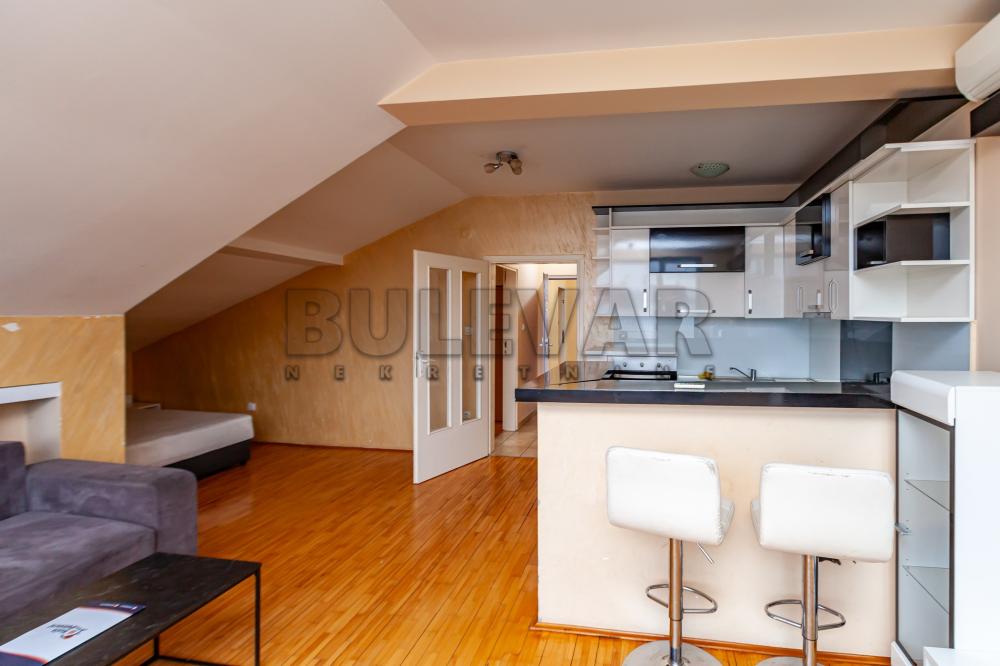 Slika 2 - Vizantijski bulevar, Troiposoban stan na prodaju, 82m2, 142.800€