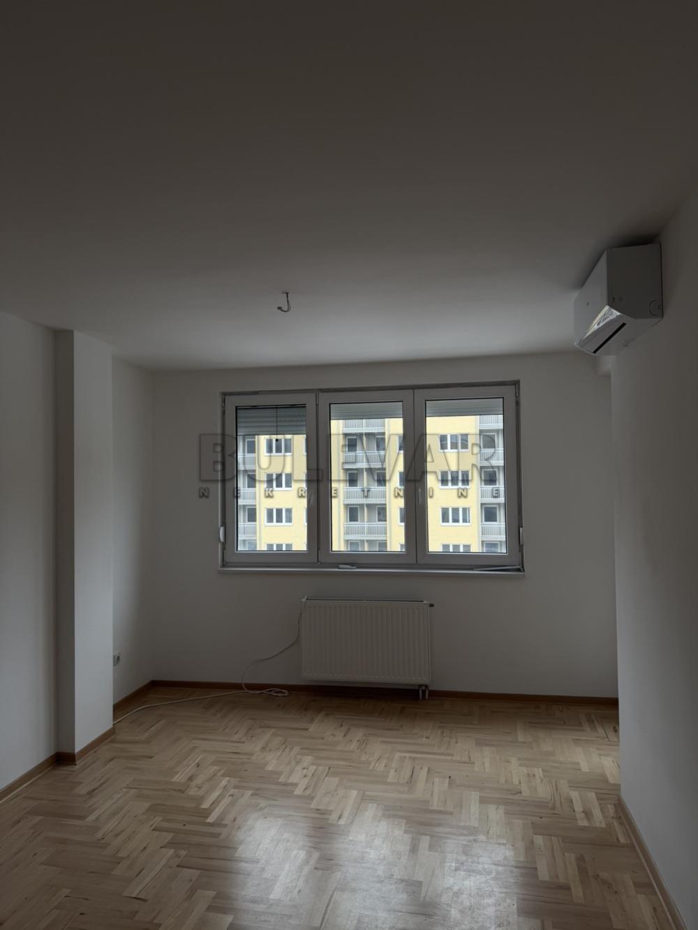 Glavna slika -Branka Krsmanovića, Dvoiposoban stan za izdavanje, 65m2, 400€