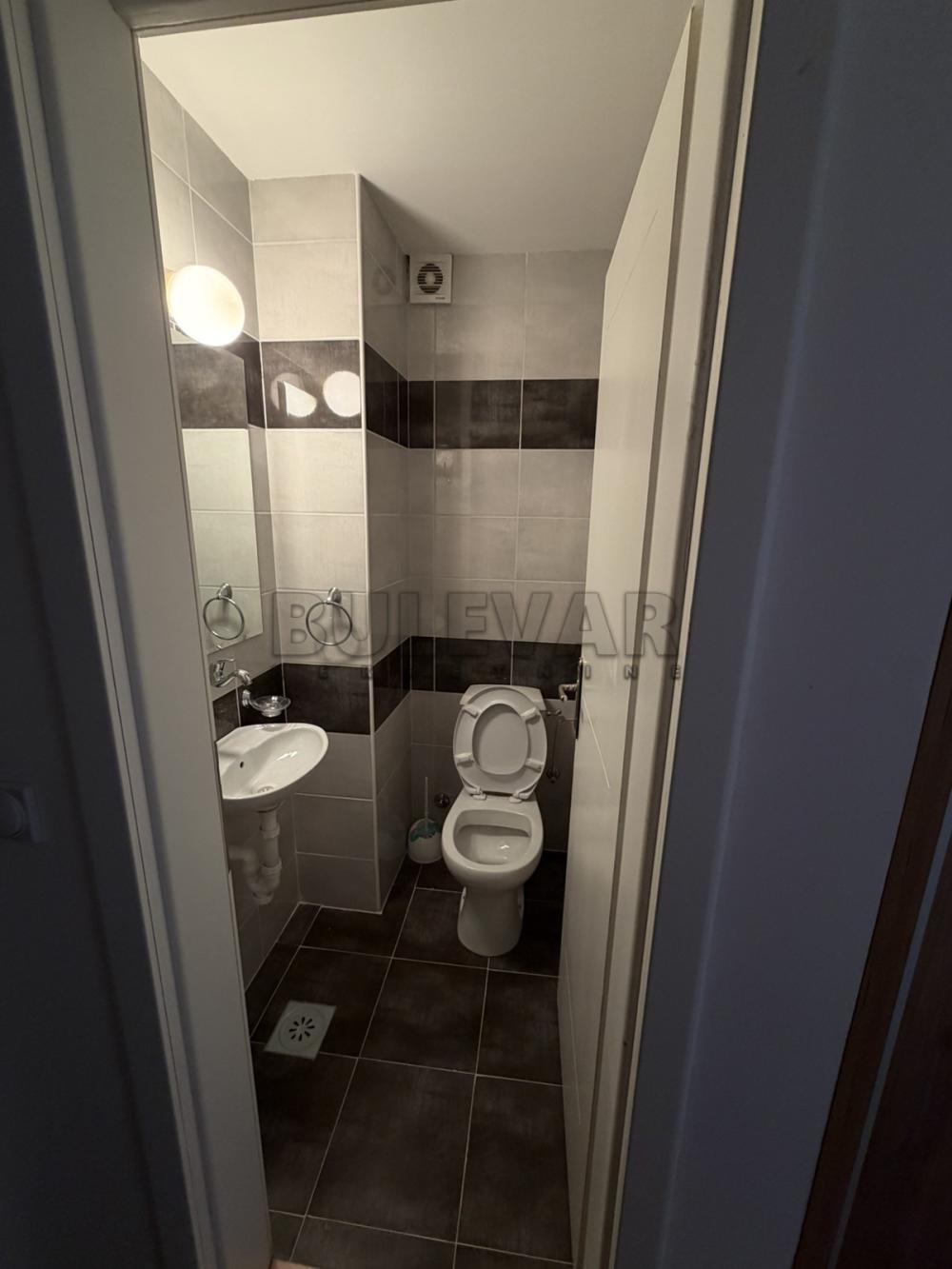 Slika 8 - Branka Krsmanovića, Dvoiposoban stan za izdavanje, 65m2, 400€