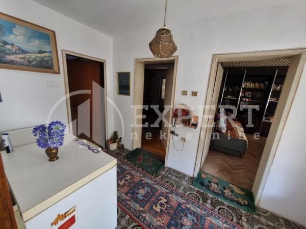 Slika 8 - Mariborska,  Kuća na prodaju, 309m2, 175.000€