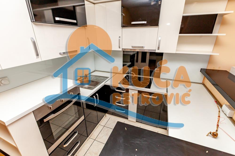 Slika 3 - Vizantijski bulevar, Troiposoban stan na prodaju, 82m2, 142.800€