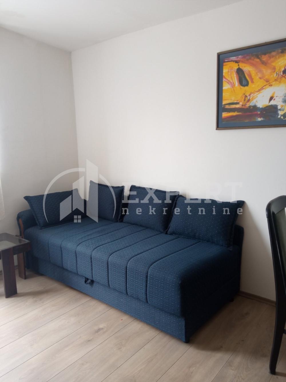 Slika 1 - Janka Veselinovića,  Stan za izdavanje, 20m2, 240€