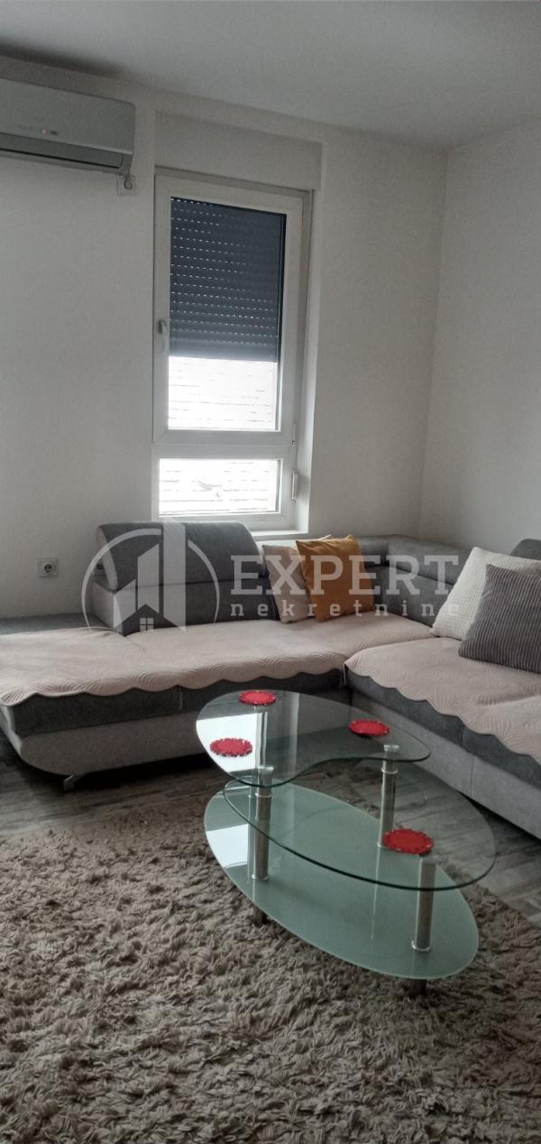 Slika 1 - Novosadska, Jednosoban stan za izdavanje, 38m2, 380€