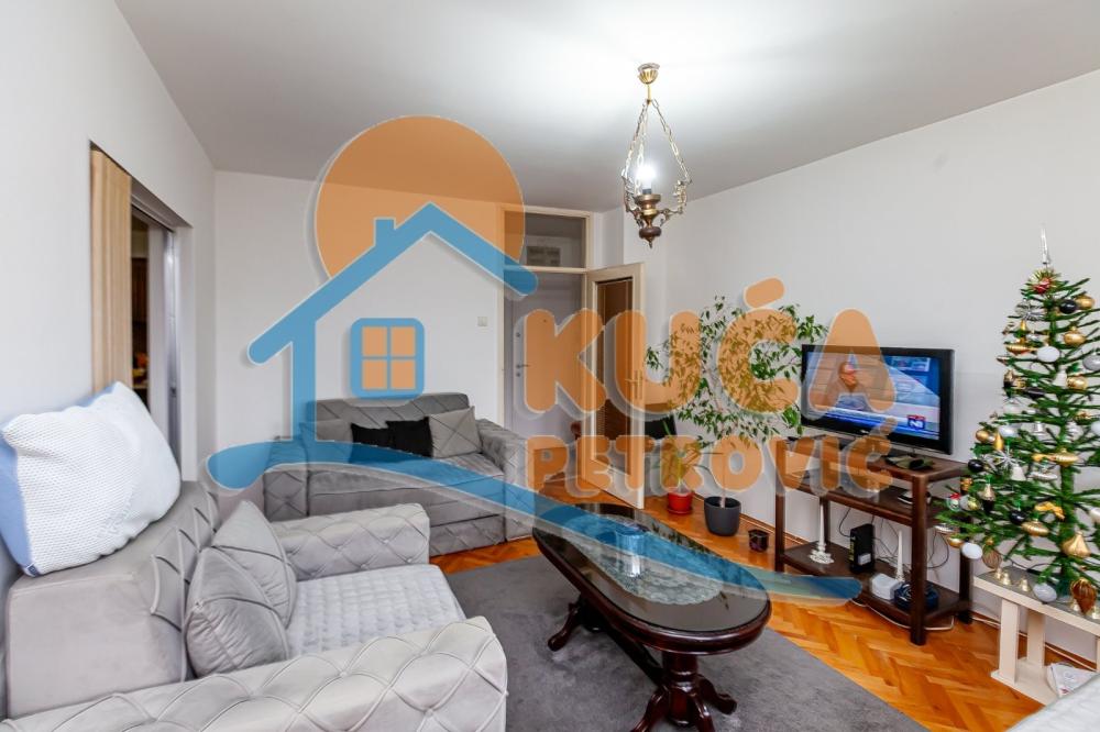 Slika 2 - Bulevar Nemanjića, Trosoban stan na prodaju, 76m2, 170.200€