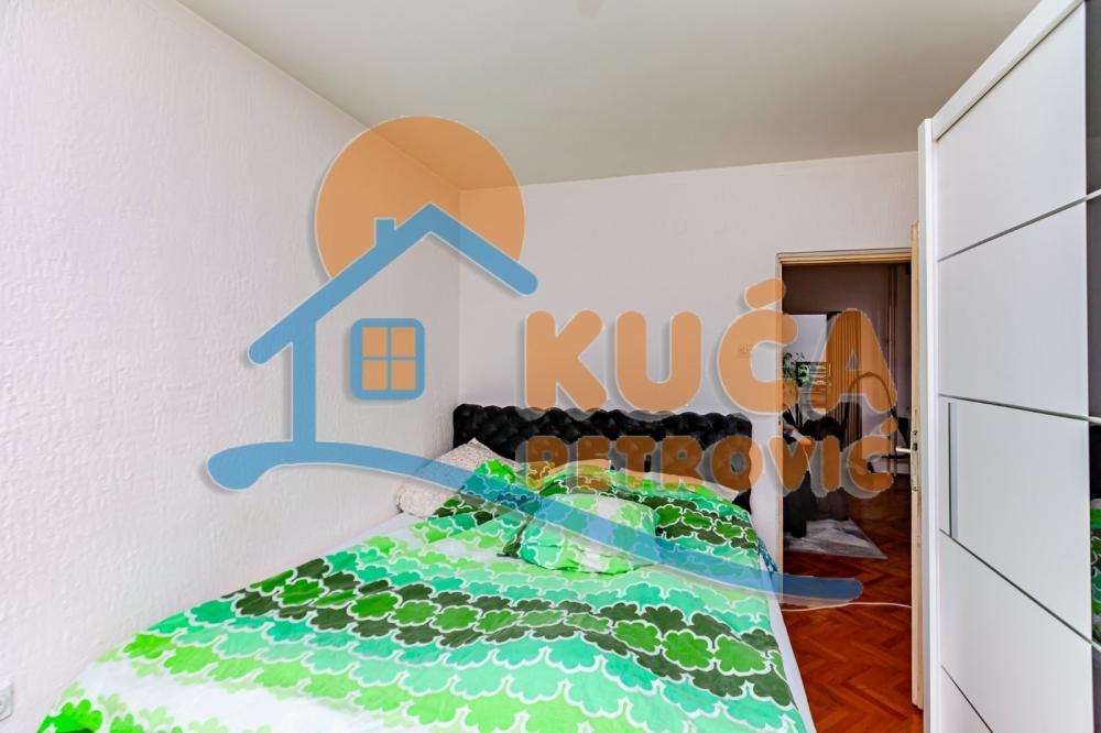 Slika 4 - Bulevar Nemanjića, Trosoban stan na prodaju, 76m2, 170.200€