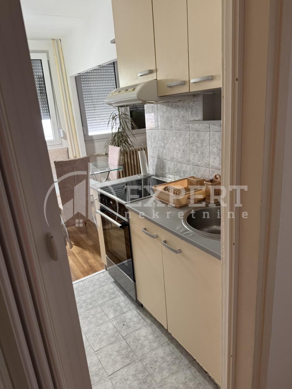 Slika 6 - Bulevar Nemanjića, Jednoiposoban stan za izdavanje, 49m2, 400€