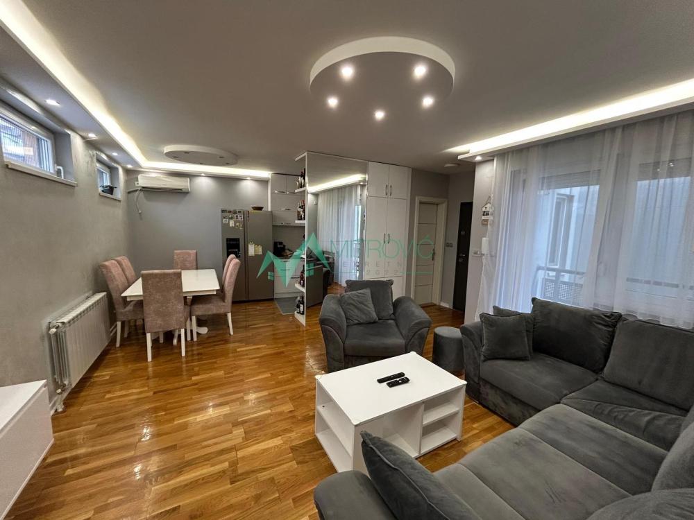Slika 2 - Dvoiposoban stan na prodaju, 67m2, 179.000€