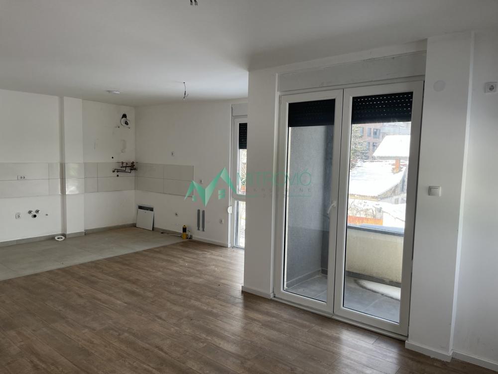 Slika 2 - Četvorosoban stan na prodaju, 96m2, 168.000€