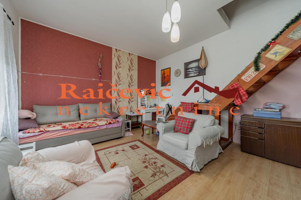 Slika 2 - Omladinsko setaliste, Trosoban stan na prodaju, 115m2, 175.000€