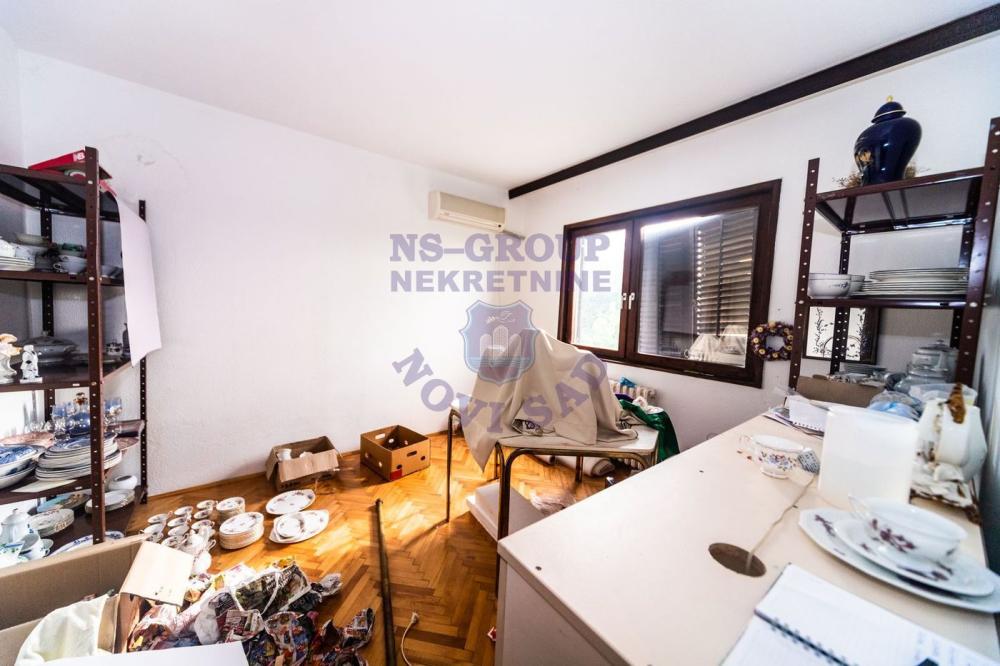 Slika 8 -  Kuća na prodaju, 305m2, 576.800€