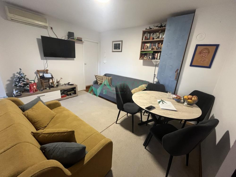 Glavna slika -Dvoiposoban stan na prodaju, 60m2, 149.350€