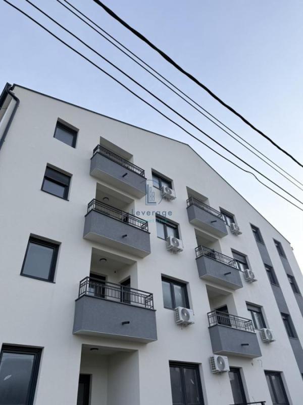 Slika 1 - Matice Srpske,  Lokal na prodaju, 62m2, 130.978€