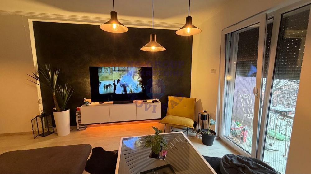 Glavna slika -Trosoban stan na prodaju, 72m2, 216.300€