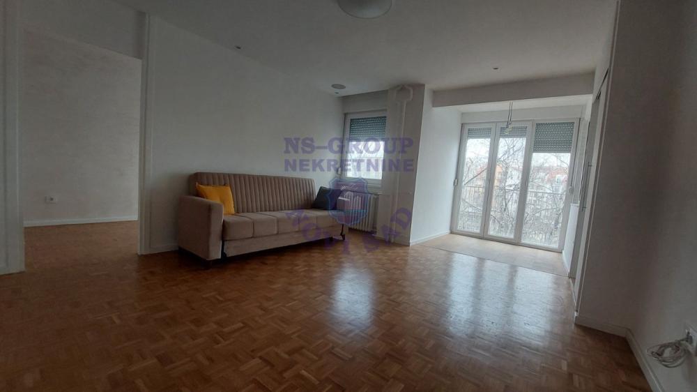 Slika 1 - Troiposoban stan na prodaju, 75m2, 216.300€