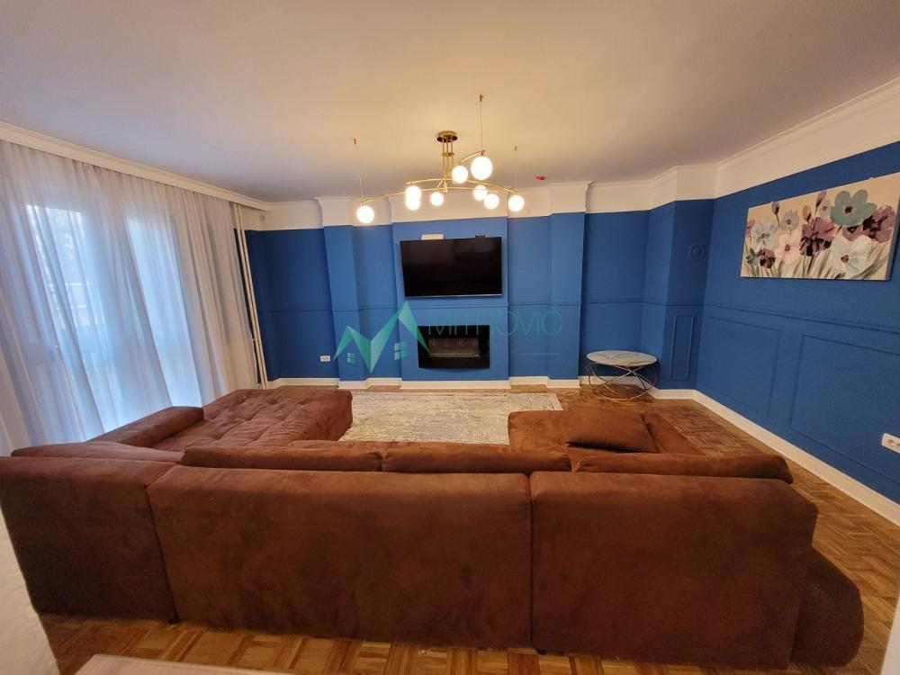 Glavna slika -Četvorosoban stan na prodaju, 96m2, 247.200€