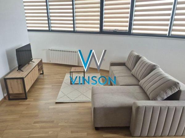 Slika 1 - Trg galerija, Jednoiposoban stan za izdavanje, 55m2, 700€