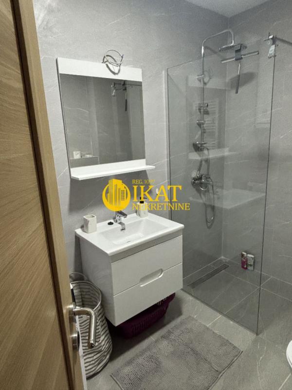 Slika 3 - Milana Rakića, Trosoban stan za izdavanje, 63m2, 1.000€