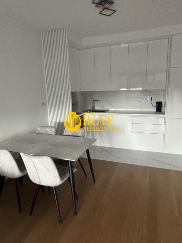 Slika 8 - Milana Rakića, Trosoban stan za izdavanje, 63m2, 1.000€