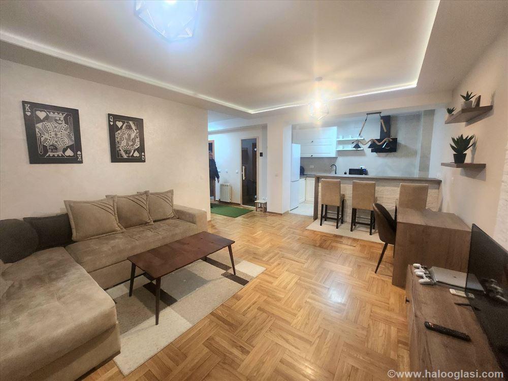 Slika 1 - Marka Oreškovića, Dvosoban stan za izdavanje, 55m2, 950€