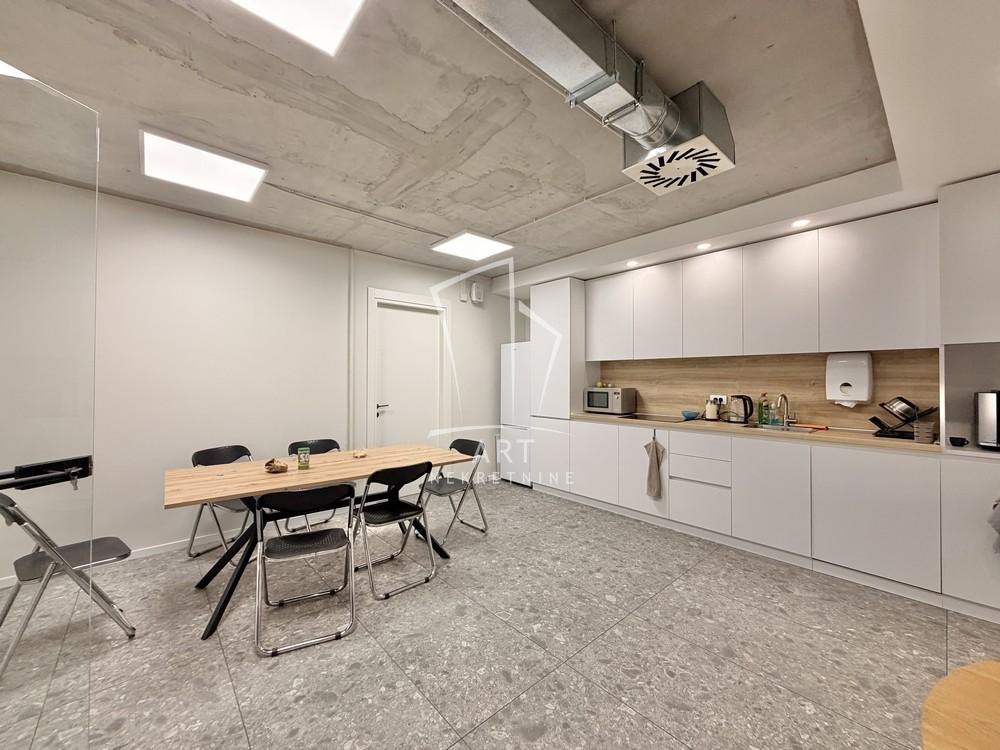 Slika 9 - Bulevar Kralja Aleksandra,  Lokal za izdavanje, 380m2, 4.942€