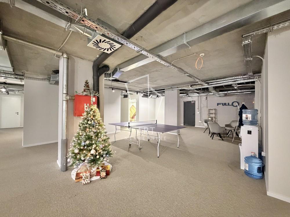 Slika 2 - Bulevar Kralja Aleksandra,  Lokal za izdavanje, 380m2, 4.942€