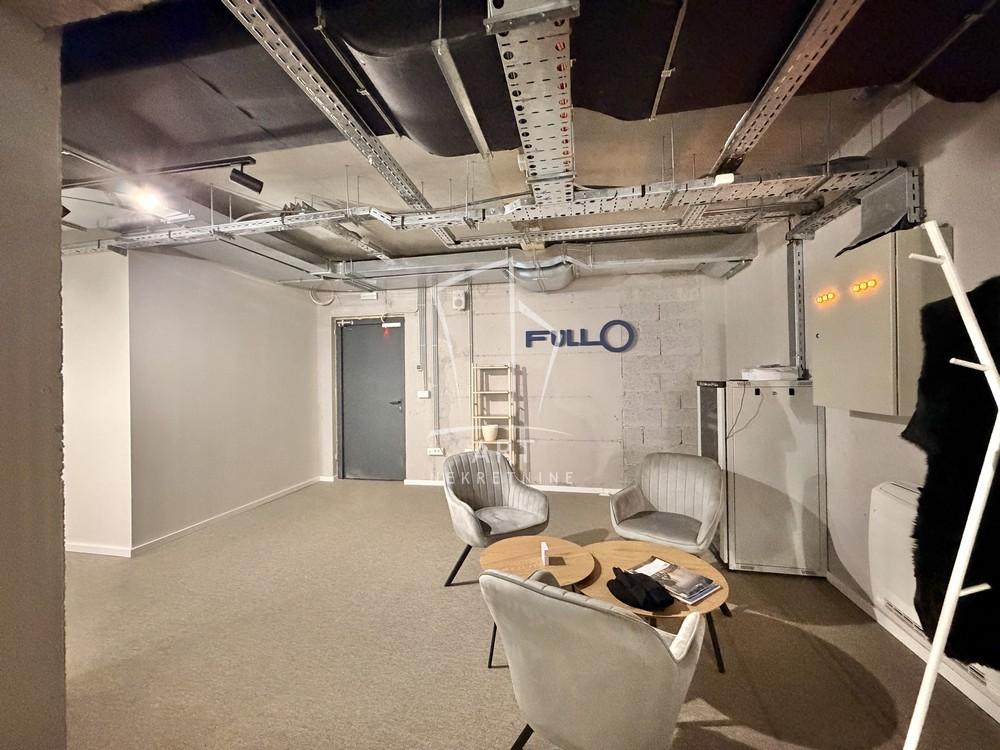 Slika 3 - Bulevar Kralja Aleksandra,  Lokal za izdavanje, 380m2, 4.942€