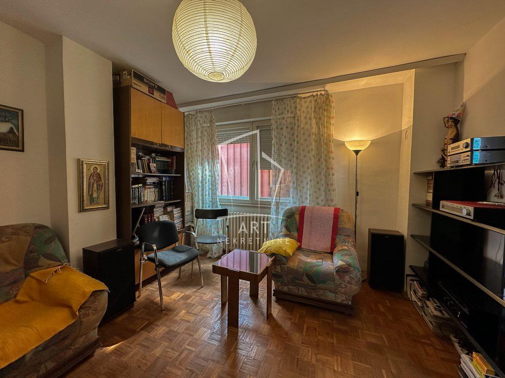 Slika 4 - Poručnika Spasića i Mašere, Troiposoban stan na prodaju, 90m2, 295.000€