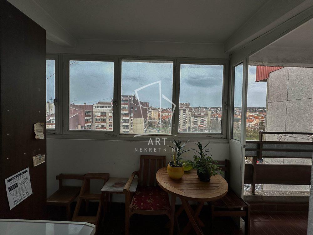 Slika 11 - Poručnika Spasića i Mašere, Troiposoban stan na prodaju, 90m2, 295.000€