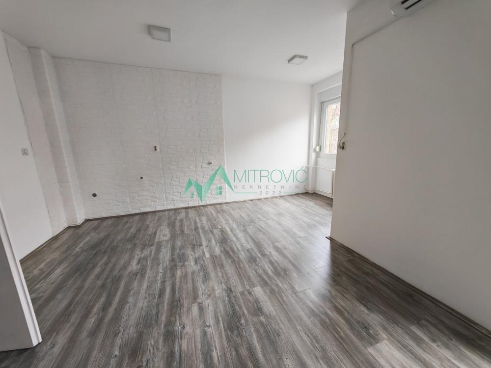 Slika 3 - Dvoiposoban stan za izdavanje, 54m2, 380€