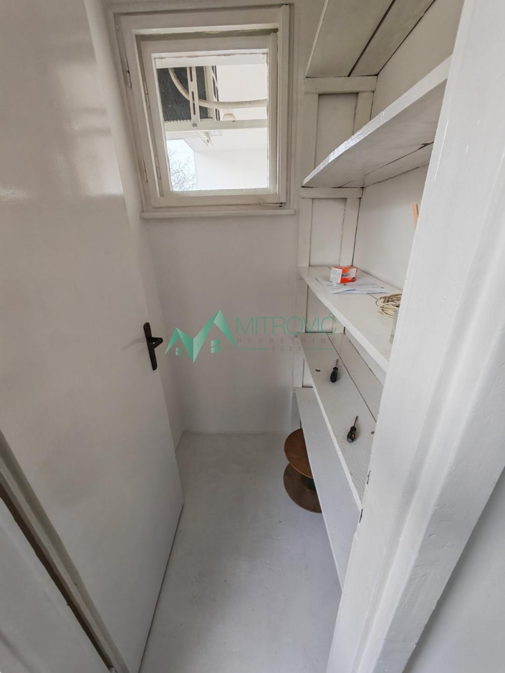 Slika 5 - Dvoiposoban stan za izdavanje, 54m2, 380€