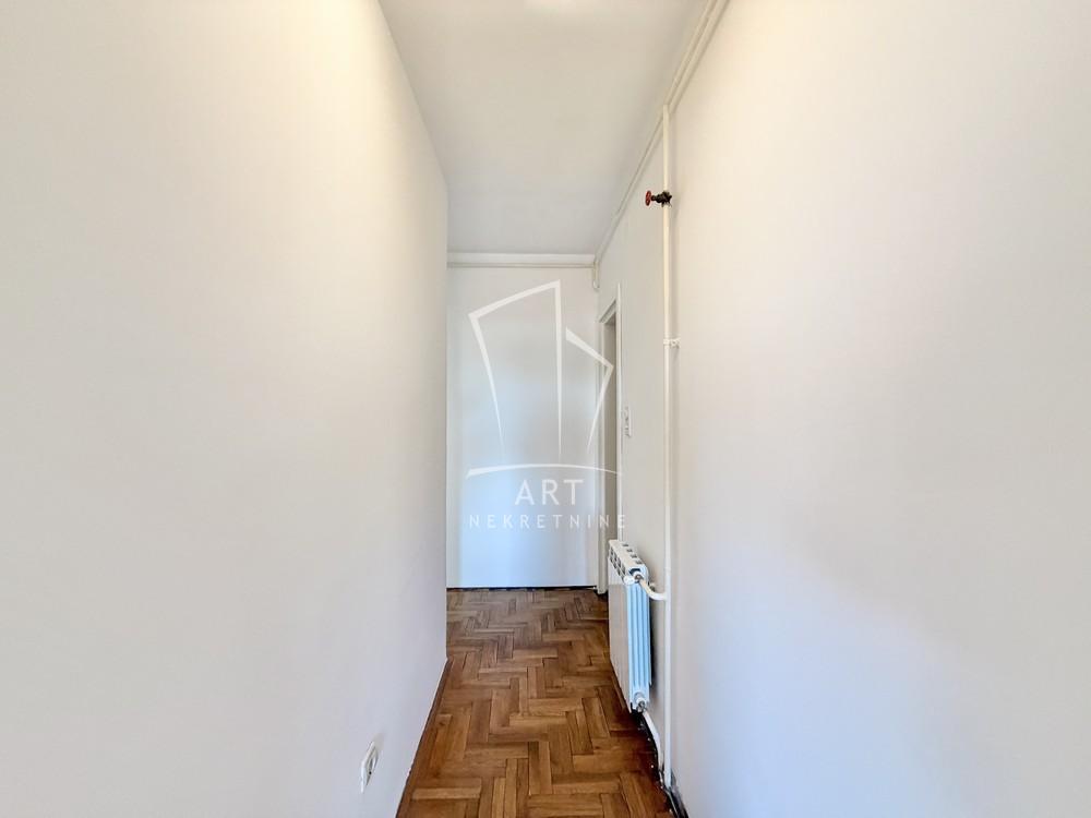 Slika 5 - Stojana Matića, Dvosoban stan na prodaju, 50m2, 122.000€