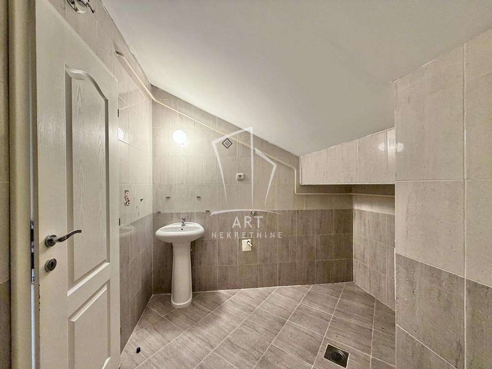 Slika 11 - Stojana Matića, Dvosoban stan na prodaju, 50m2, 122.000€