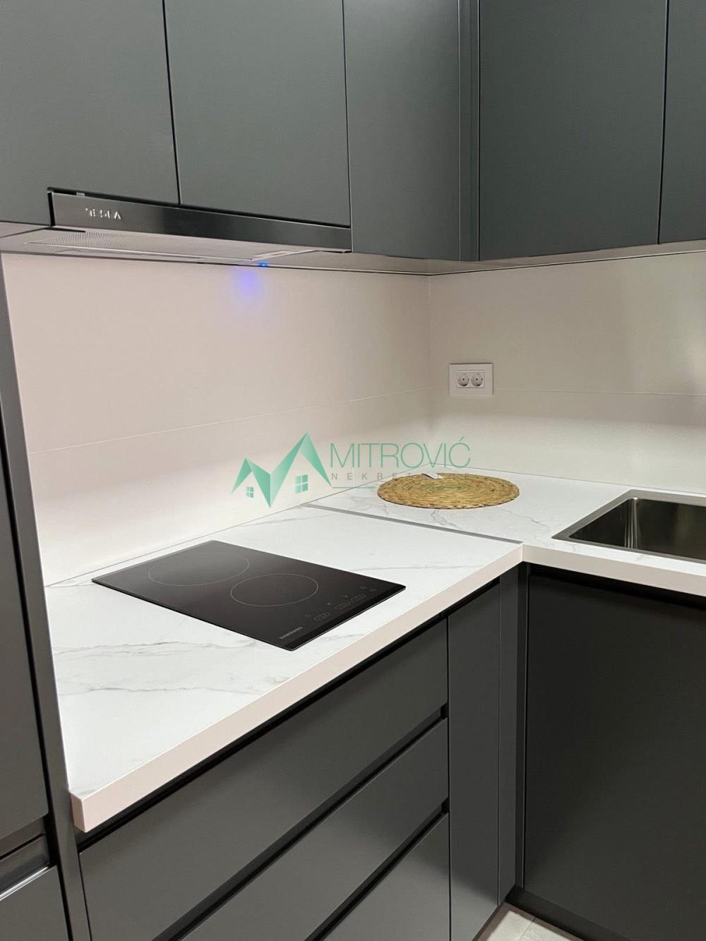 Slika 6 -  Lokal za izdavanje, 52m2, 750€