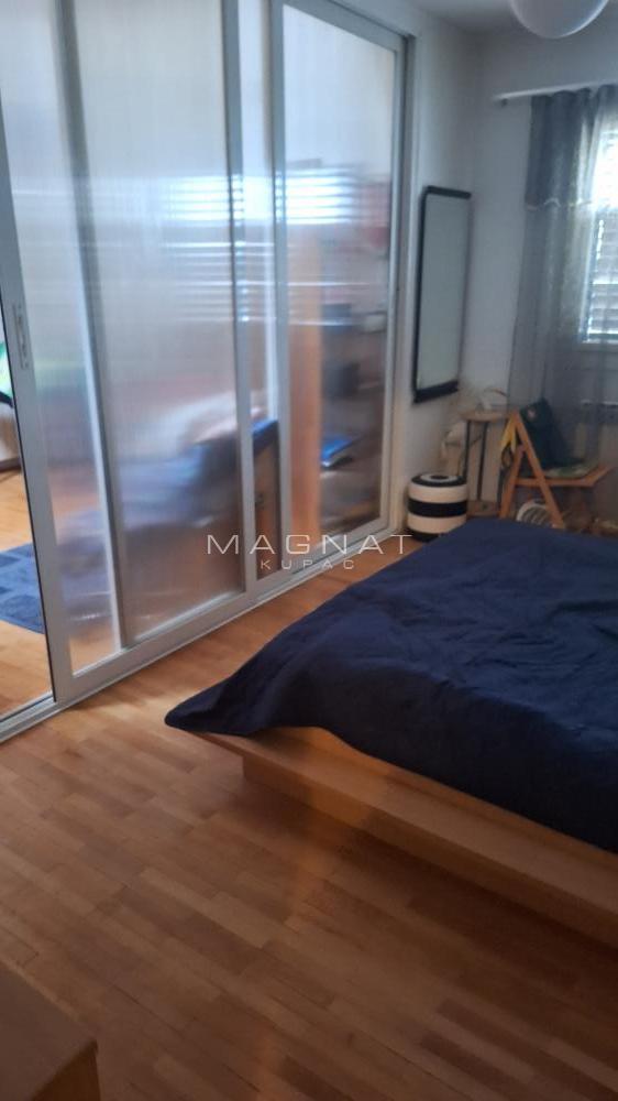 Slika 5 - Erčanska,  Kuća na prodaju, 250m2, 219.000€