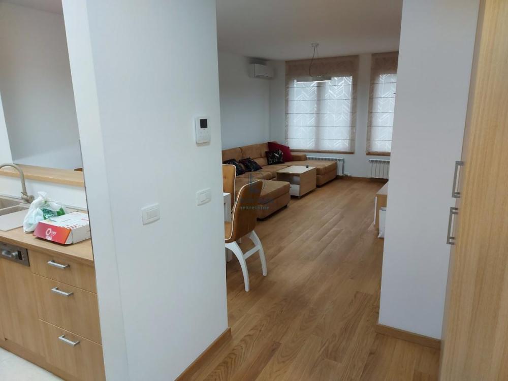 Slika 2 - Tadije Sondermajera, Dvosoban stan za izdavanje, 60m2, 1.000€
