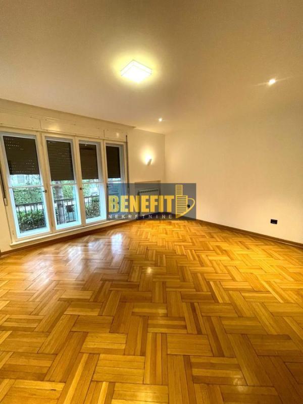 Slika 1 - Petosoban stan za izdavanje, 166m2, 3.500€