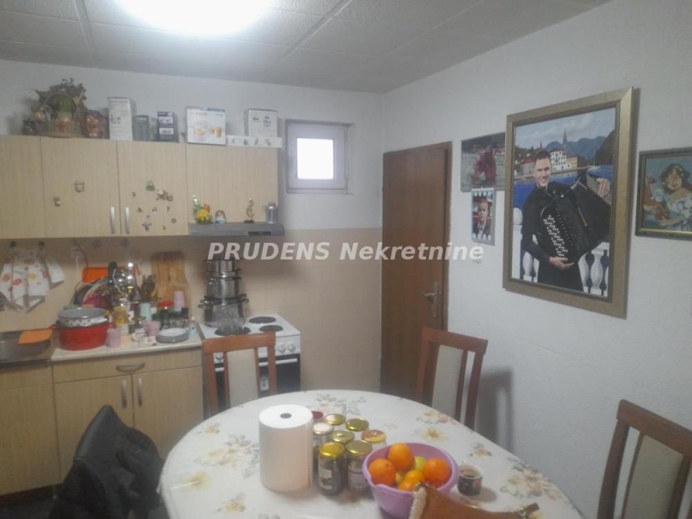 Slika 9 -  Kuća na prodaju, 465m2, 765.000€