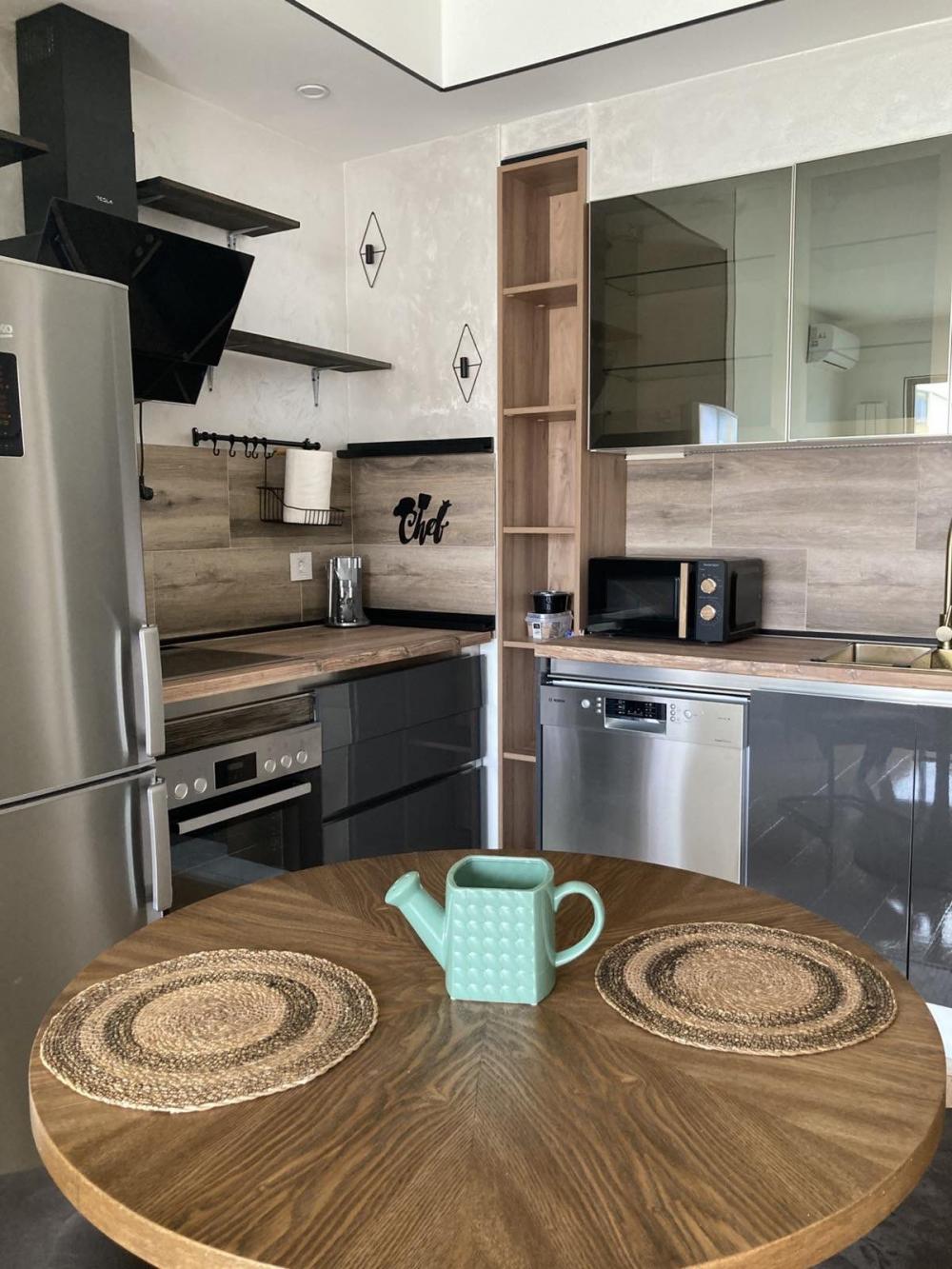 Slika 3 - Luke Ćelovića Trebinjca, Trosoban stan za izdavanje, 73m2, 1.400€