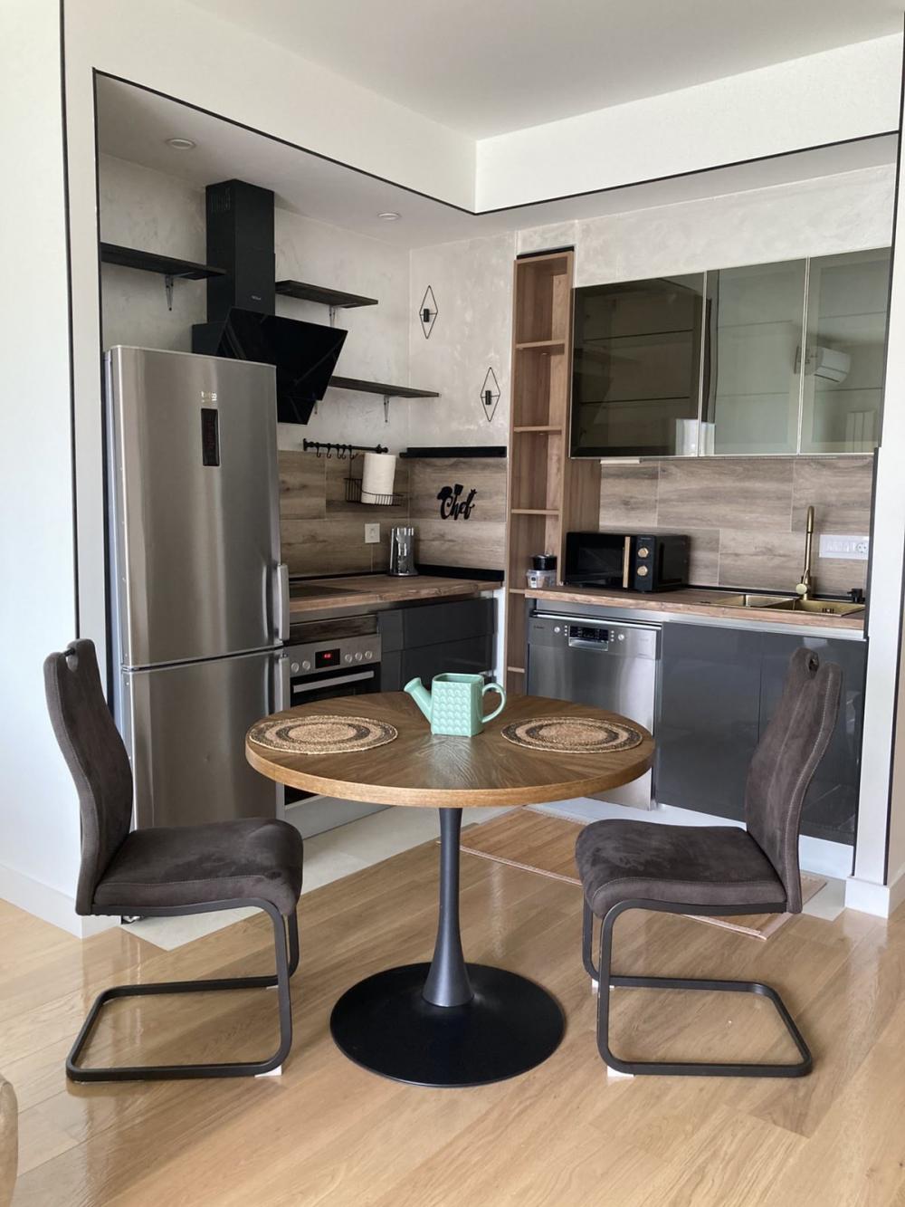 Slika 2 - Luke Ćelovića Trebinjca, Trosoban stan za izdavanje, 73m2, 1.400€