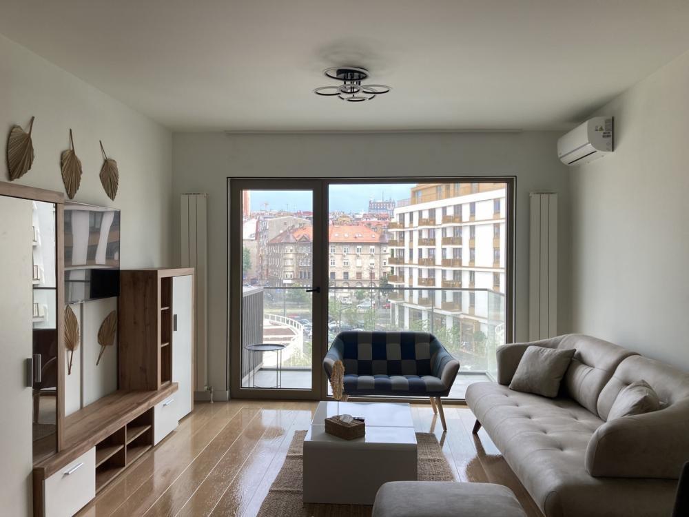 Glavna slika -Luke Ćelovića Trebinjca, Trosoban stan za izdavanje, 73m2, 1.400€