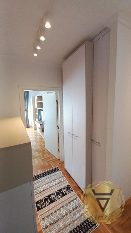 Slika 8 - Dvosoban stan za izdavanje, 40m2, 750€