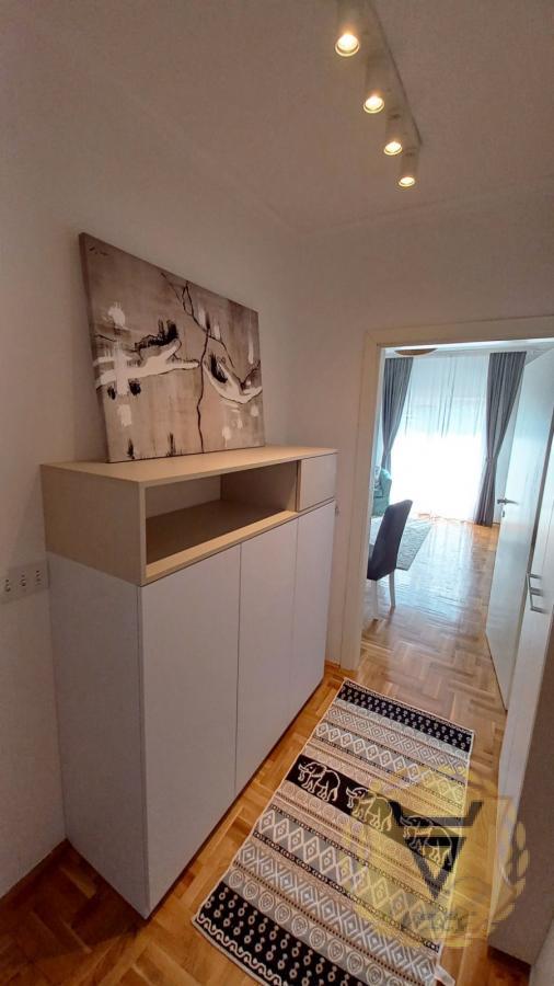 Slika 6 - Dvosoban stan za izdavanje, 40m2, 750€