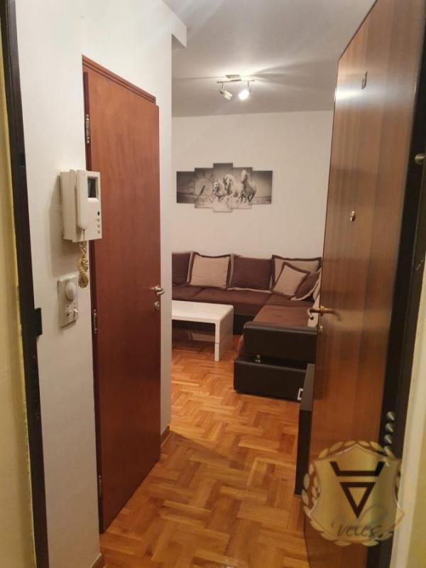 Slika 6 - Dvosoban stan za izdavanje, 42m2, 700€