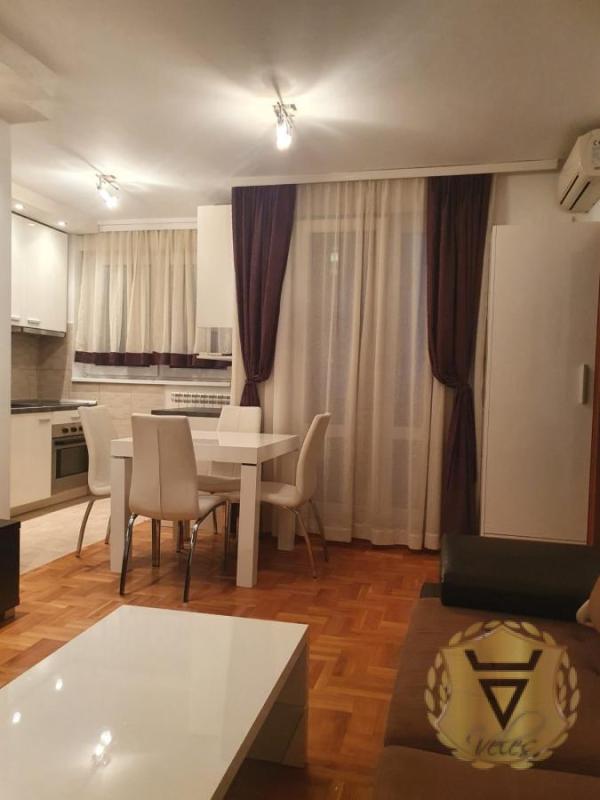 Slika 2 - Dvosoban stan za izdavanje, 42m2, 700€