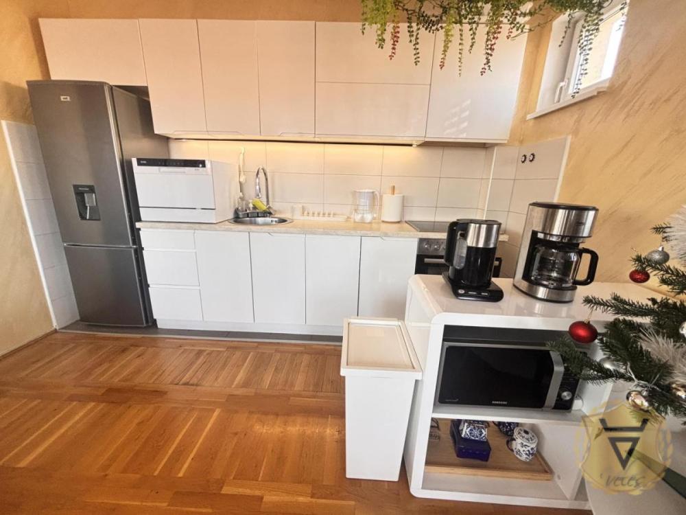 Slika 5 - Troiposoban stan za izdavanje, 70m2, 850€